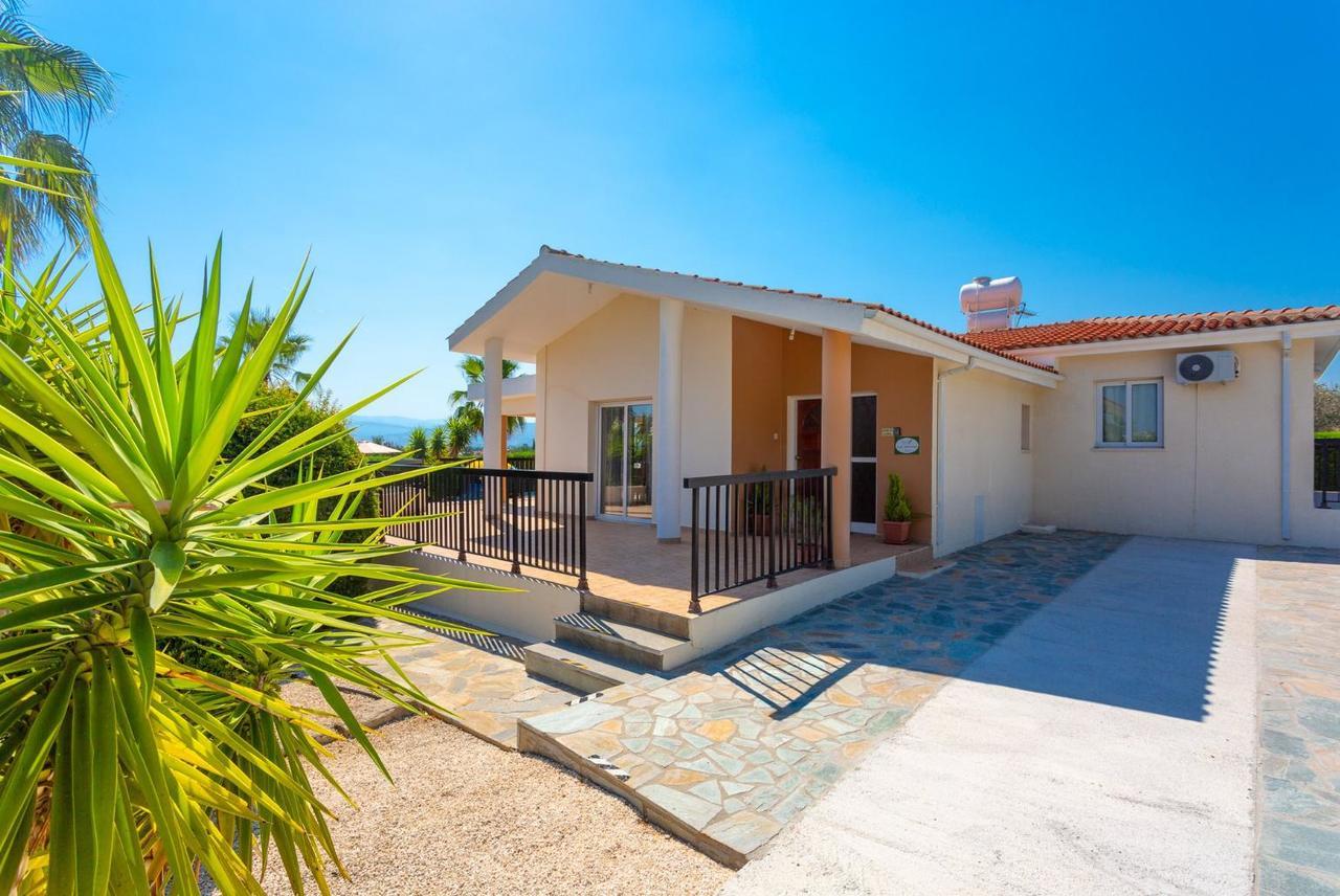 Villa Chrystalla Neo Chorio Exterior photo