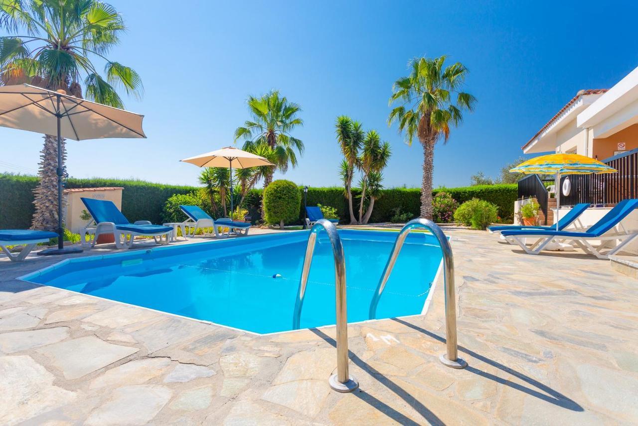 Villa Chrystalla Neo Chorio Exterior photo